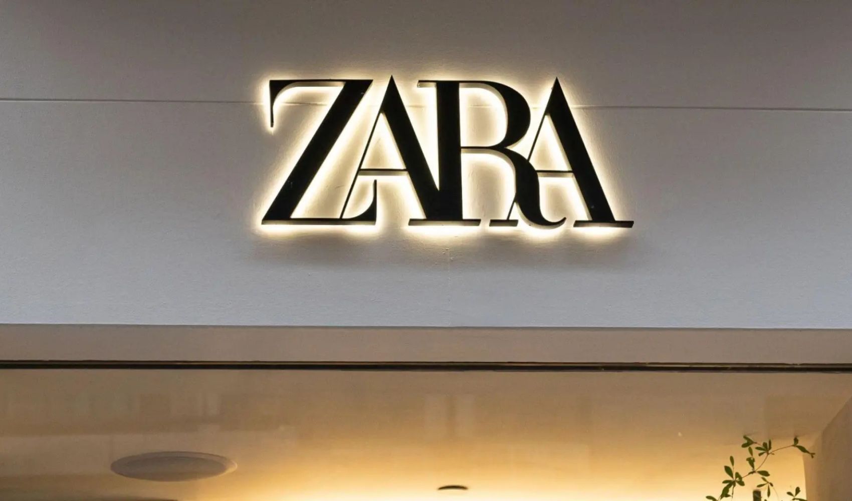 Zara este în mijlocul dezbaterii pentru normalizarea subțirii
 – Știri din Spania